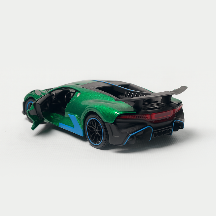 132 Die-Cast Model Car – Pull Back with Lights & Sound